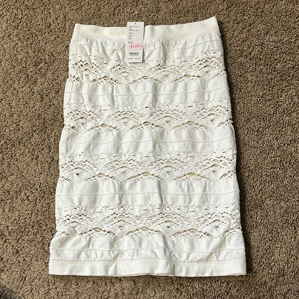 BEBE NWT BODYCON SKIRT sz P/S